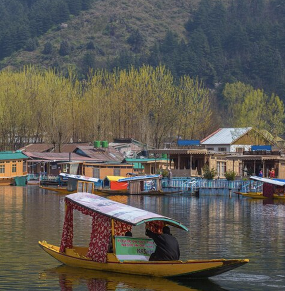 Shikara Kashmir